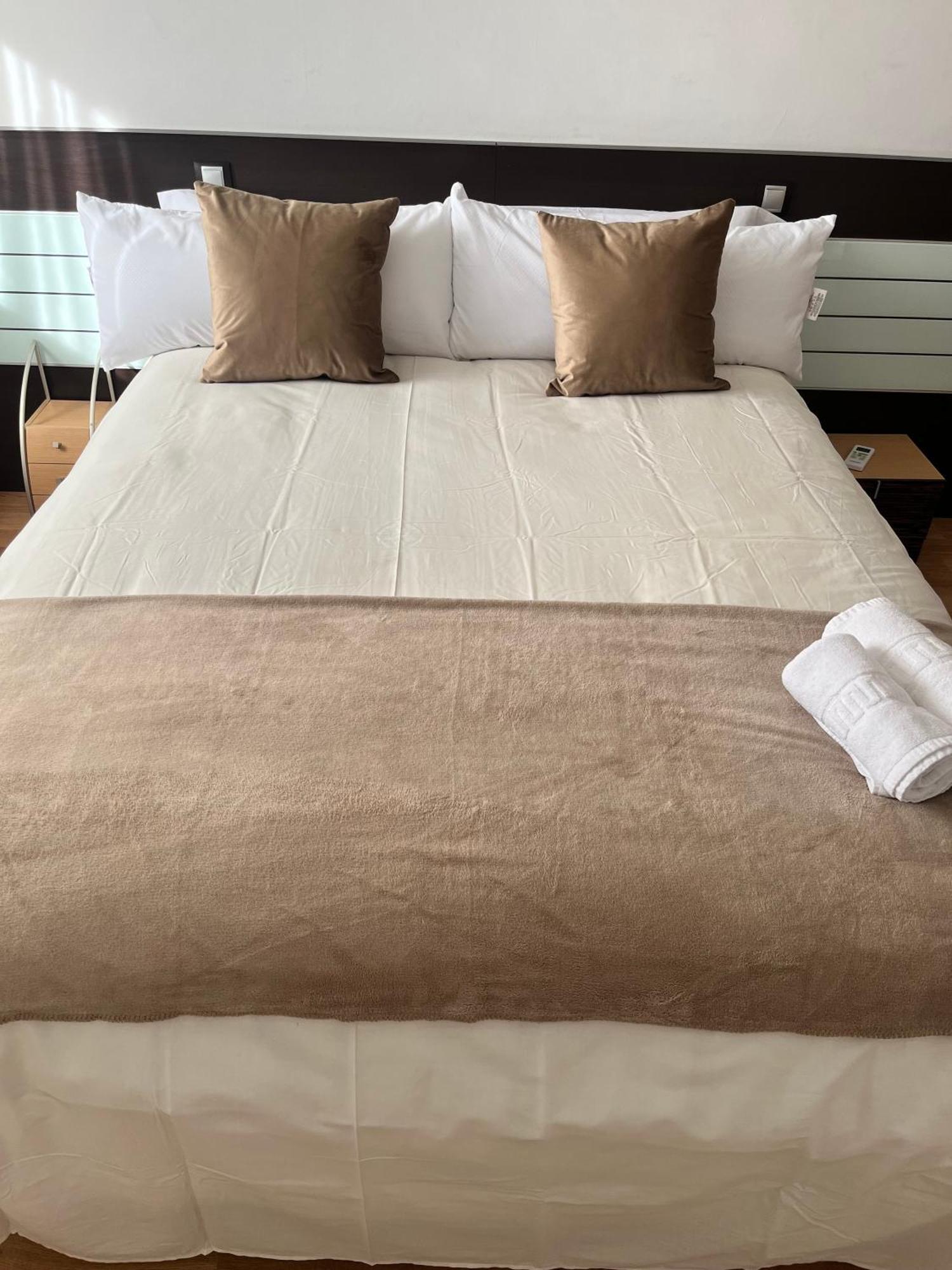 Apartamento En Zaragoza3 Zewnętrze zdjęcie